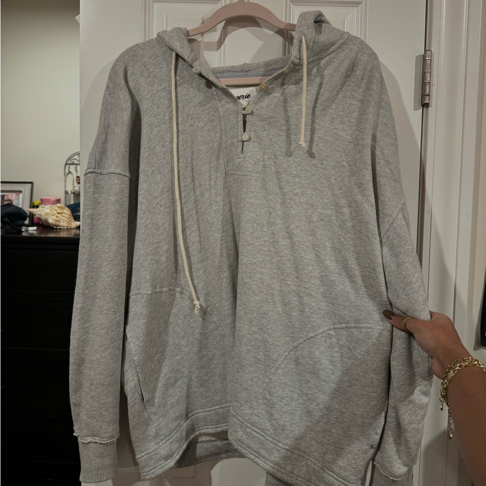 Grey aerie sweatshirt #loungewear